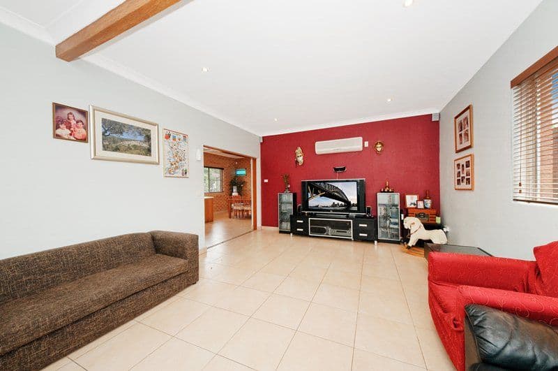 6  Corby Avenue, CONCORD NSW 2137, Concord - Thumbnail 2
