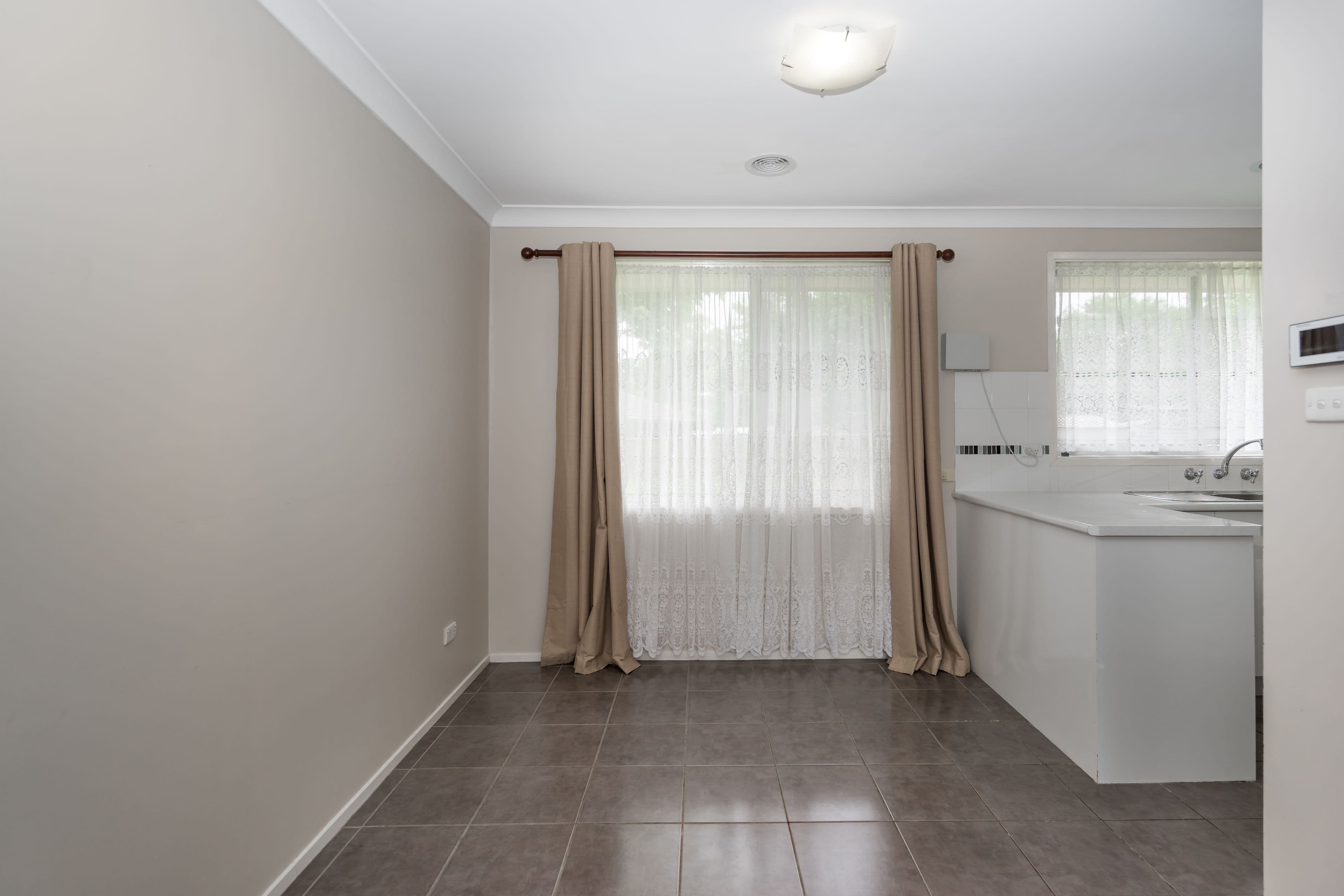 10 Emerald Street, Dubbo - Thumbnail 5