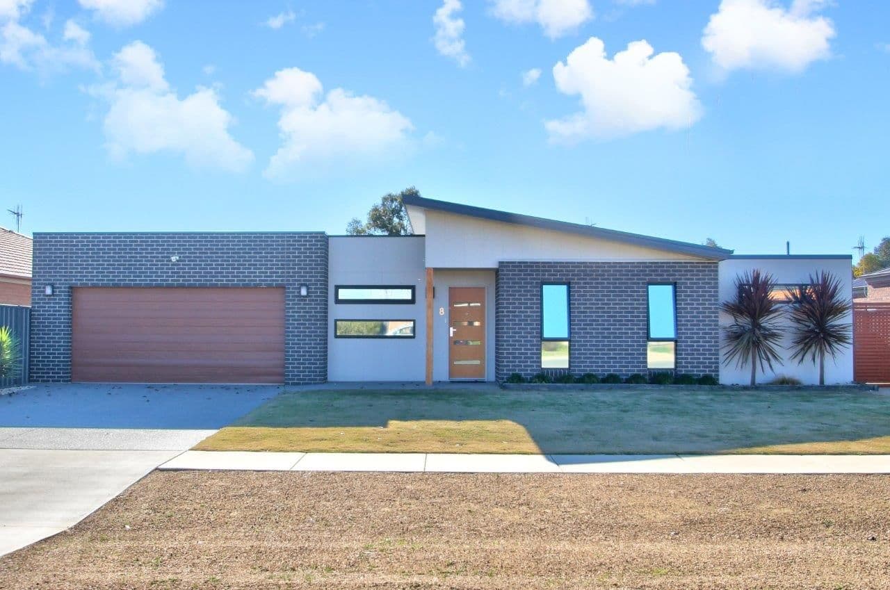 8 Dudley Park Lane, Cobram VIC 3644, Cobram - Image 1