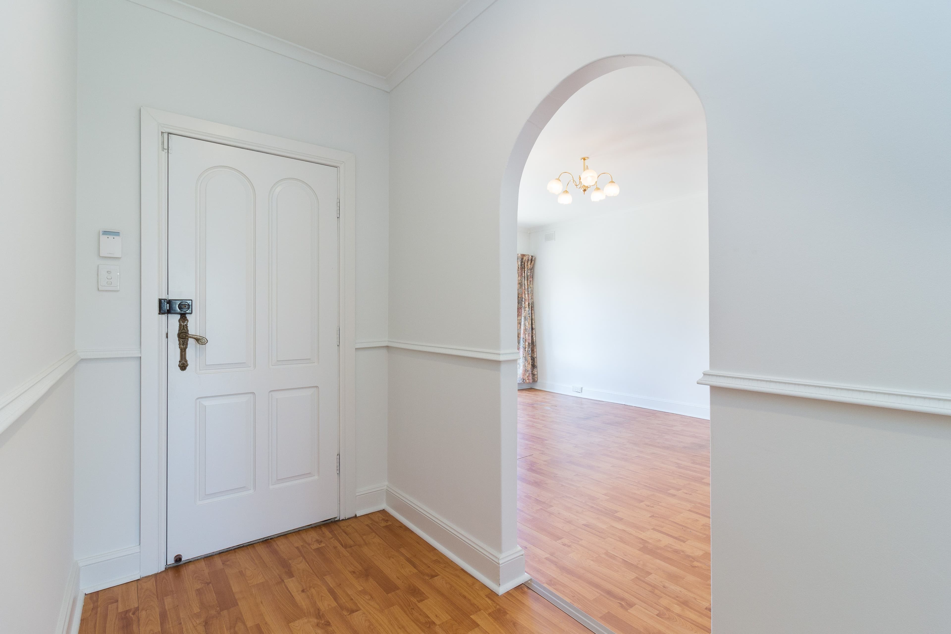 33 Ascot Avenue, Vale Park SA 5081, Vale Park - Thumbnail 4