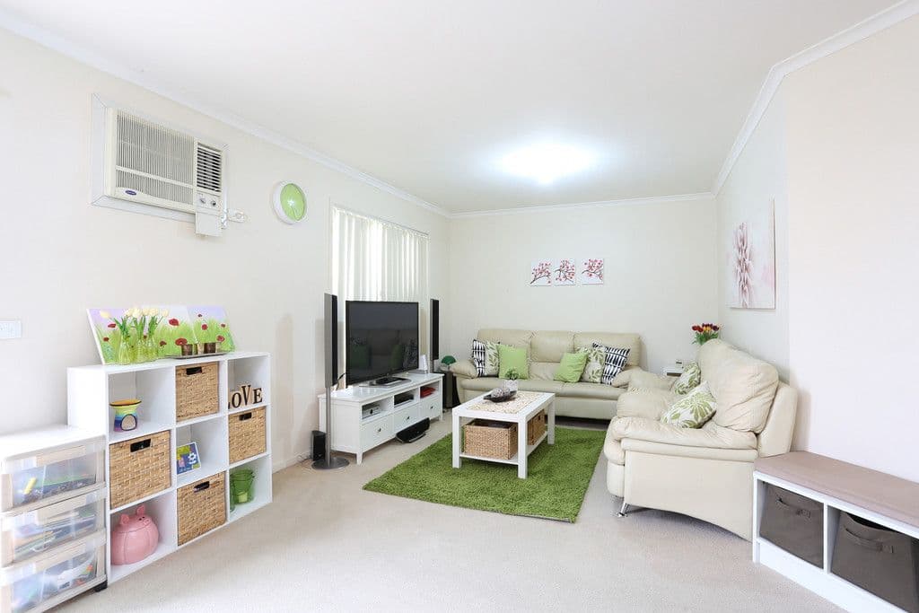 12 O'Donnell Drive, Caroline Springs VIC 3023, Caroline Springs - Thumbnail 4
