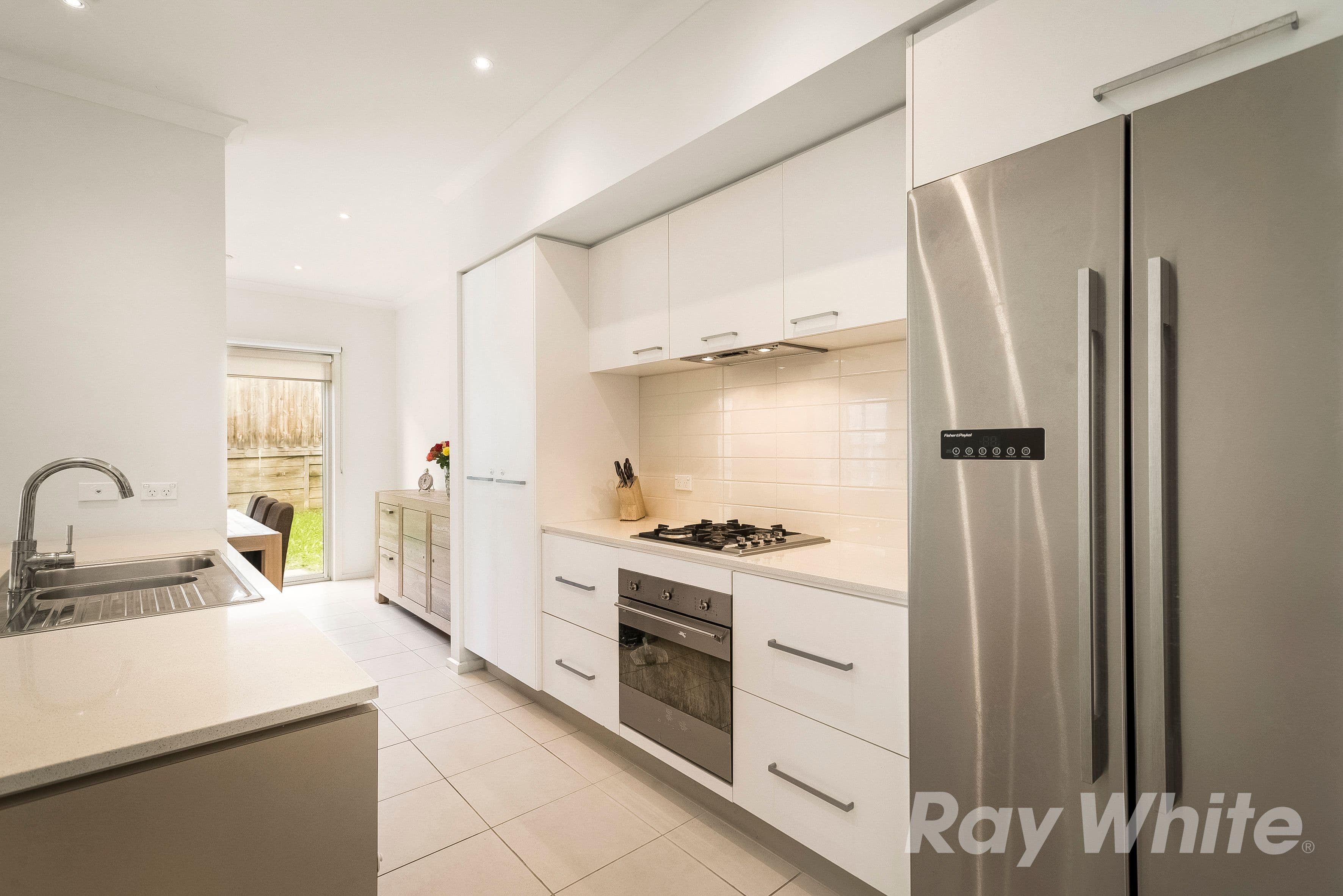 27 Barrier Reef Circuit, Endeavour Hills VIC 3802, Endeavour Hills - Thumbnail 4