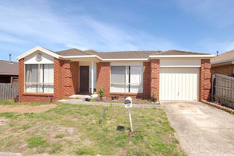 15 Pinnacle Way, HAMPTON PARK VIC 3976, Hampton Park - Image 1