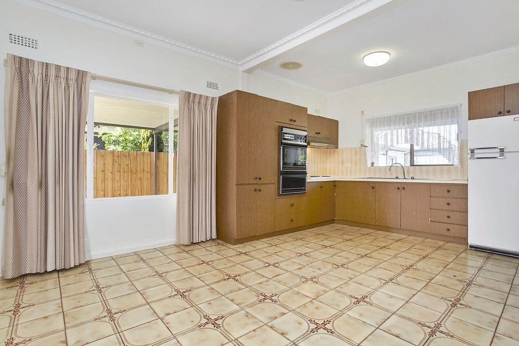 36 Sturdee Street, Reservoir VIC 3073, Reservoir - Thumbnail 3