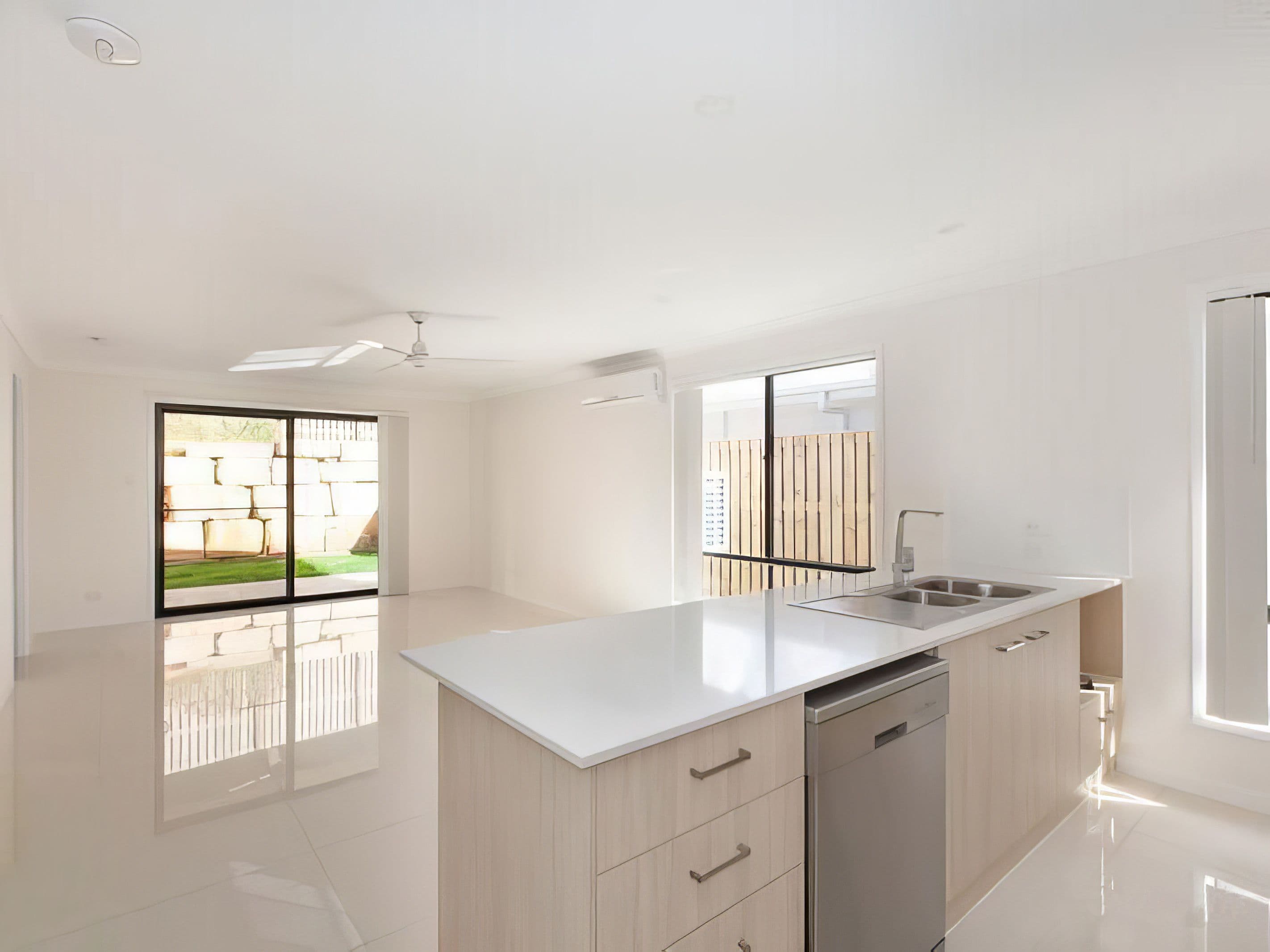 5 Hill Drive, Pimpama QLD 4209, Pimpama - Thumbnail 4