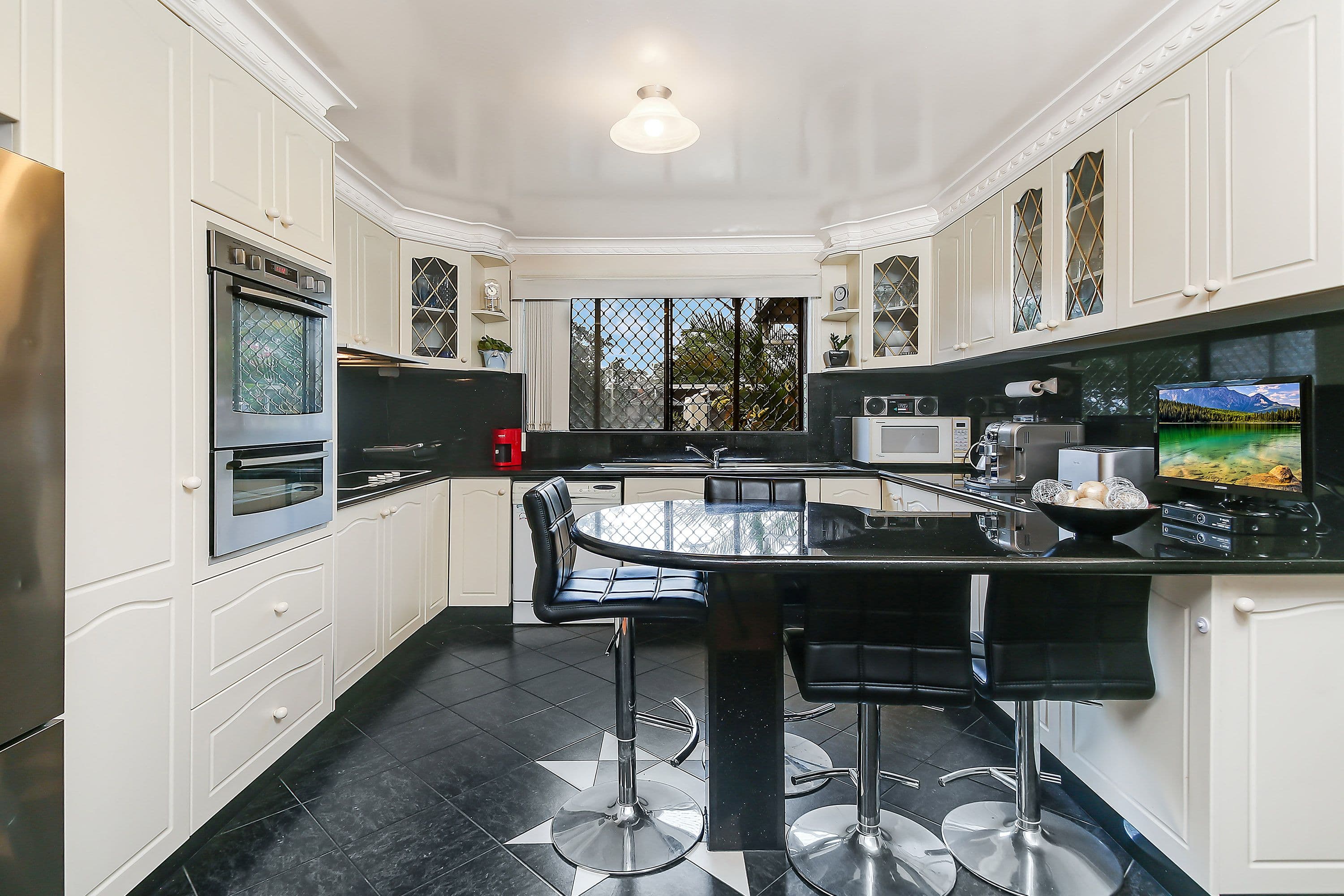 102 Clarence Street, Condell Park - Thumbnail 3