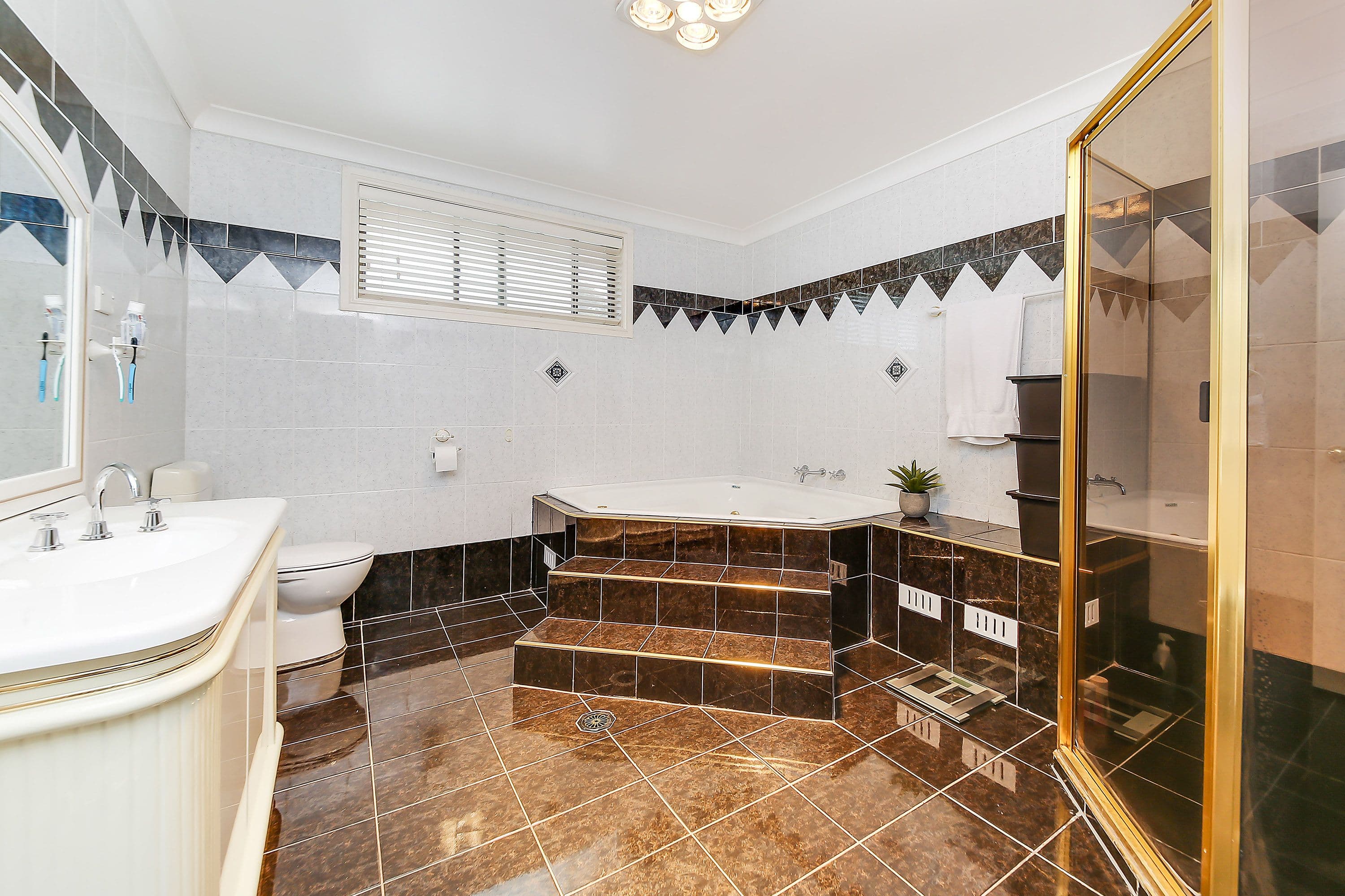 102 Clarence Street, Condell Park - Thumbnail 7