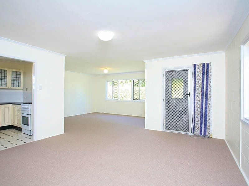 17 Alpinia Street, Alexandra Hills, QLD, 4161, Alexandra Hills - Thumbnail 2