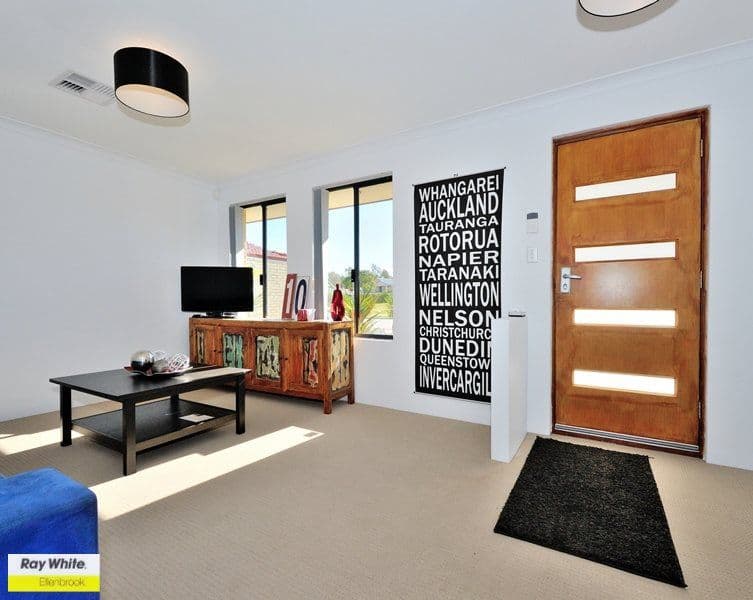 10 Brumby Avenue, HENLEY BROOK WA 6055, Henley Brook - Thumbnail 4