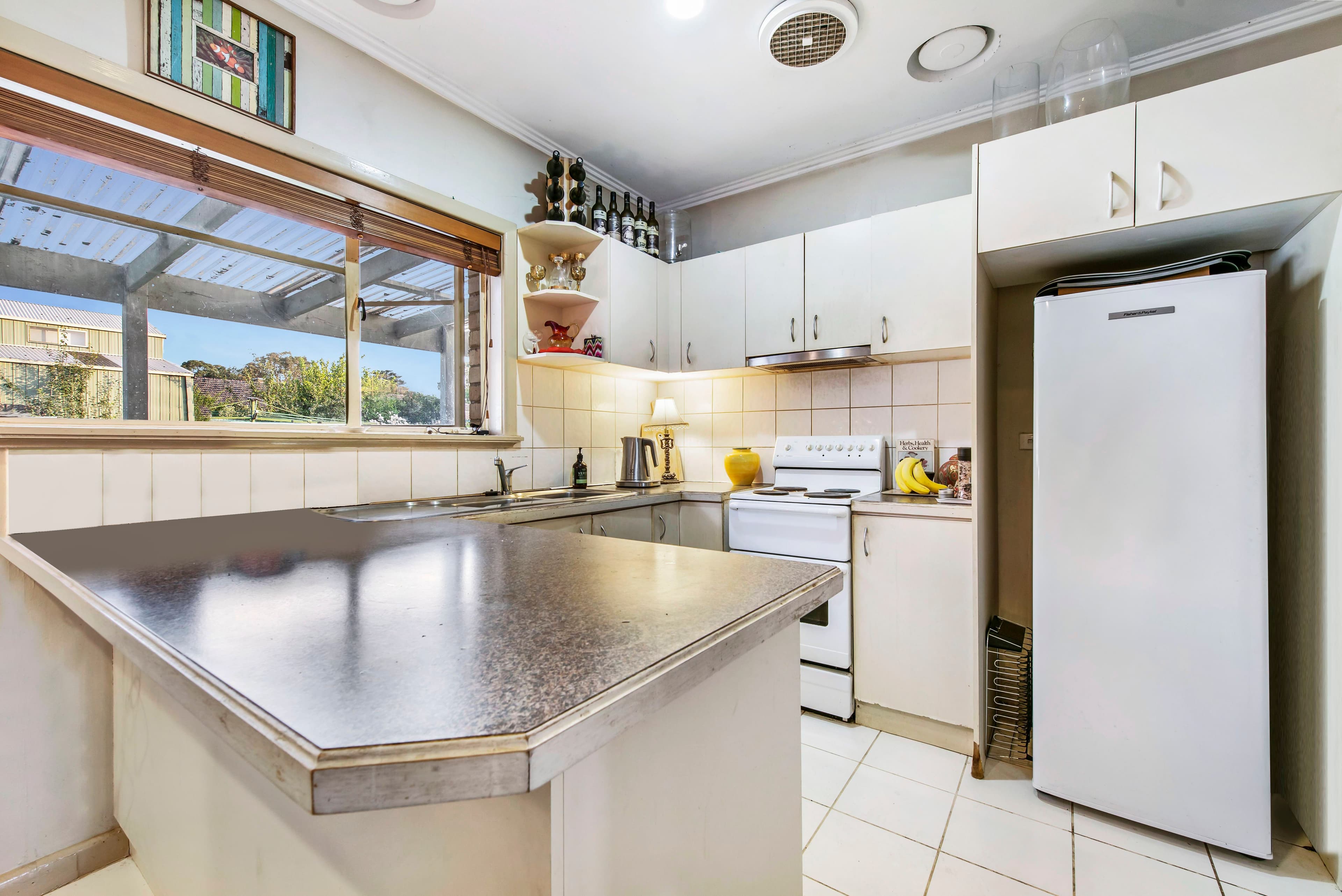 49 Tate Avenue, Wantirna South VIC 3152, Wantirna South - Thumbnail 2