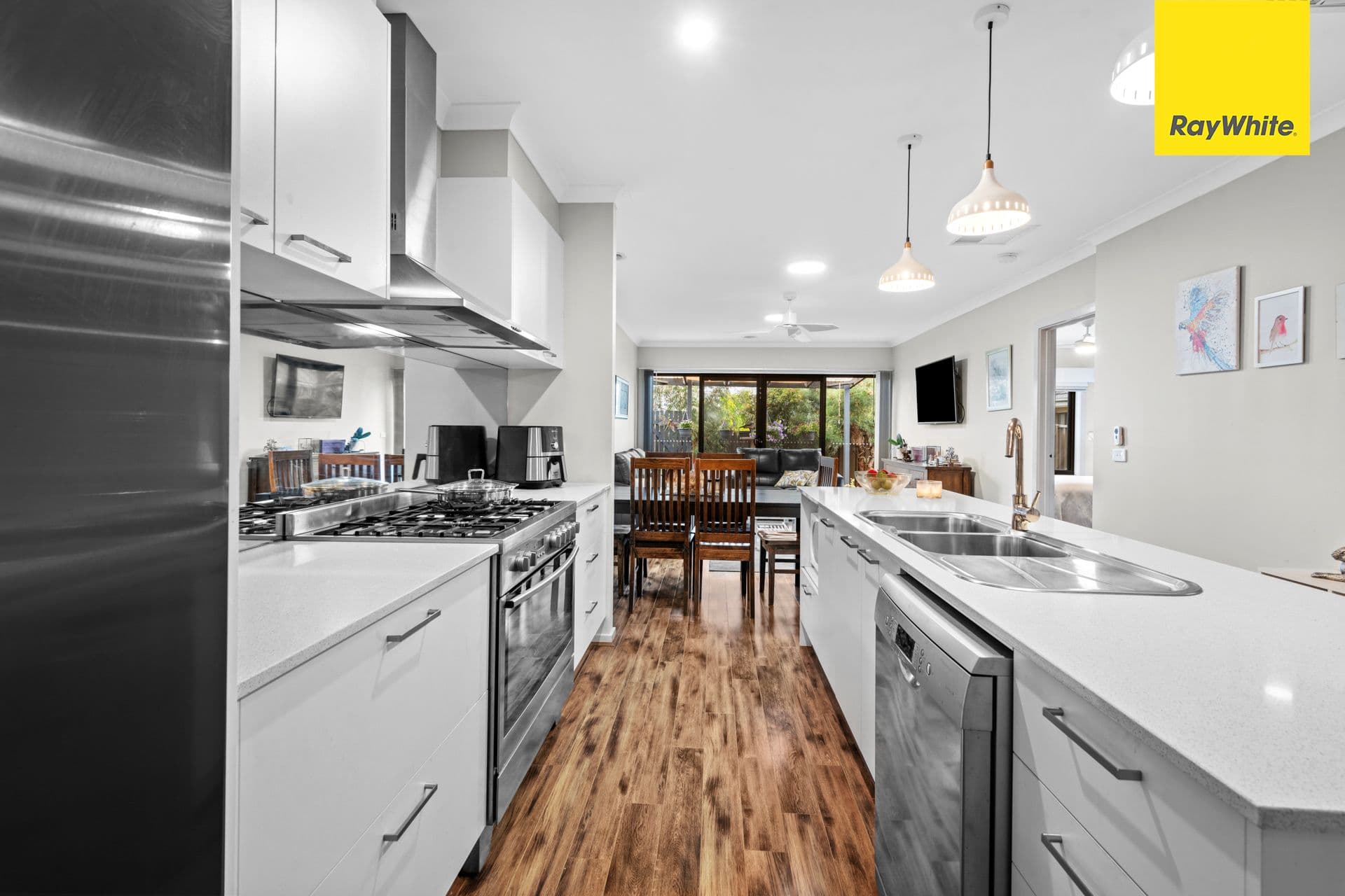 39 Coltan Avenue, COBBLEBANK VIC 3338, Cobblebank - Thumbnail 6