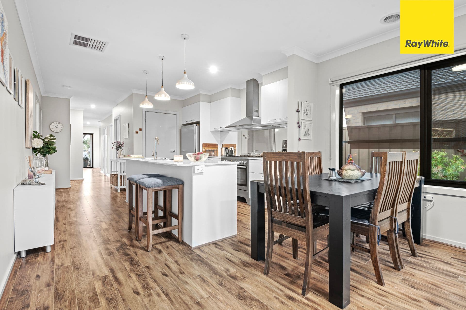 39 Coltan Avenue, COBBLEBANK VIC 3338, Cobblebank - Thumbnail 7