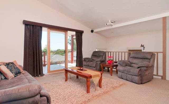 12 Sirocco Court, WANDIN NORTH VIC 3139, Wandin North - Thumbnail 4