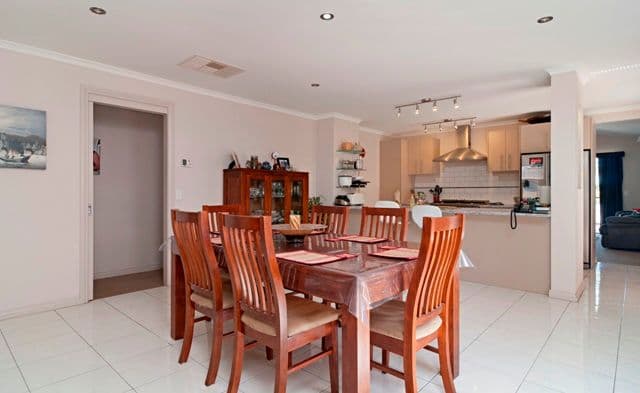 12 Sirocco Court, WANDIN NORTH VIC 3139, Wandin North - Thumbnail 7