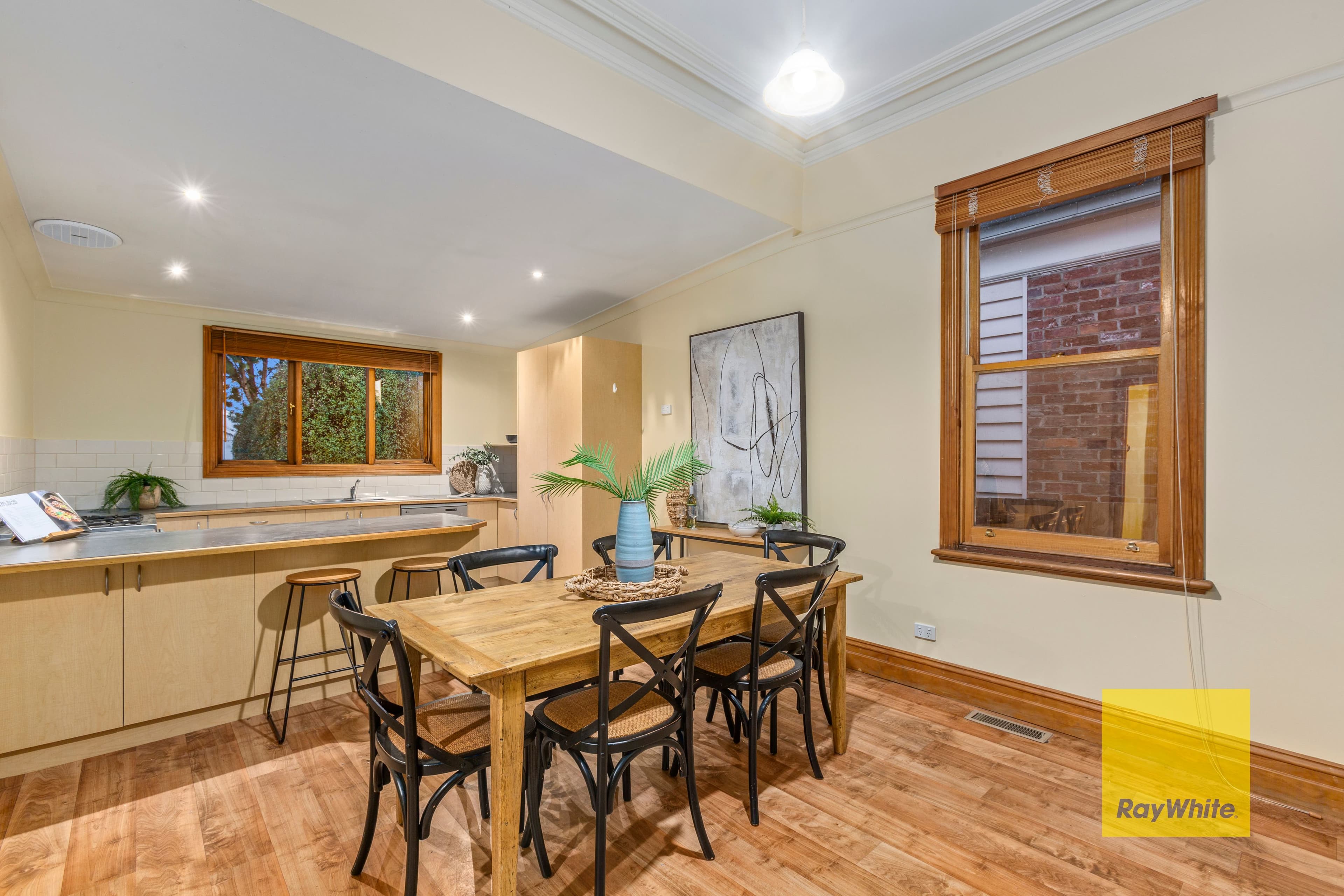 17 Bourke Crescent, Geelong VIC 3220, Geelong - Thumbnail 6