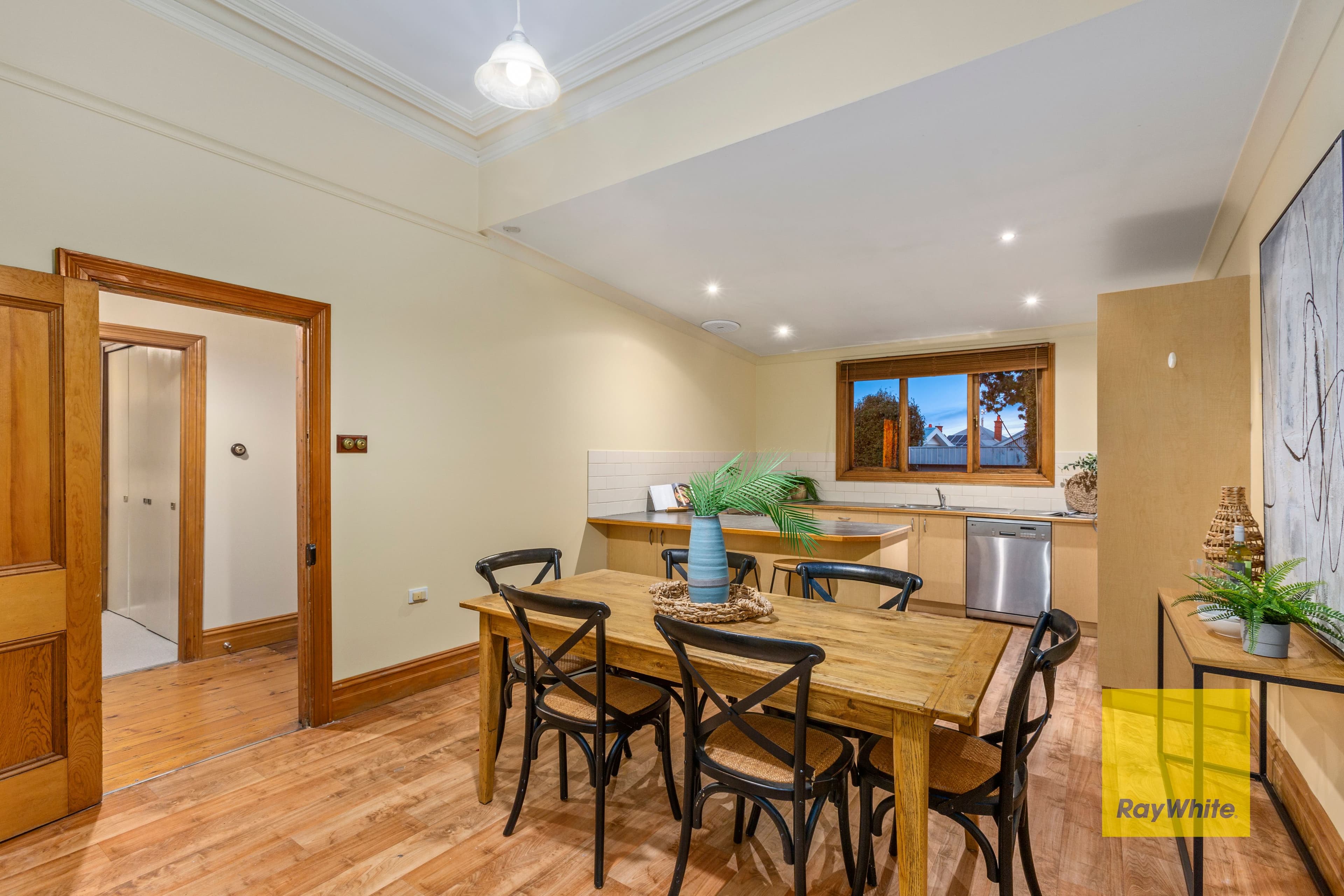 17 Bourke Crescent, Geelong VIC 3220, Geelong - Thumbnail 7
