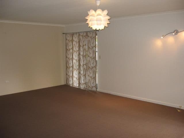12 Tandara Avenue, Bradbury, NSW, 2560, Bradbury - Thumbnail 6