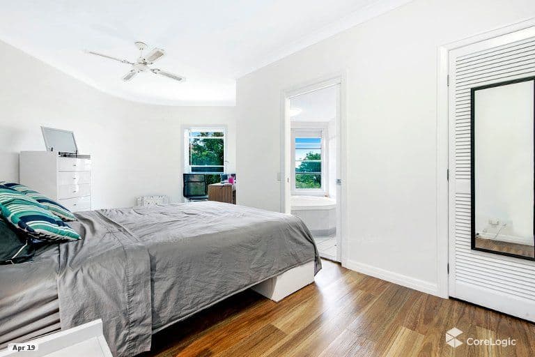 11 Eady Avenue, Broadbeach Waters QLD 4218, Broadbeach Waters - Thumbnail 3
