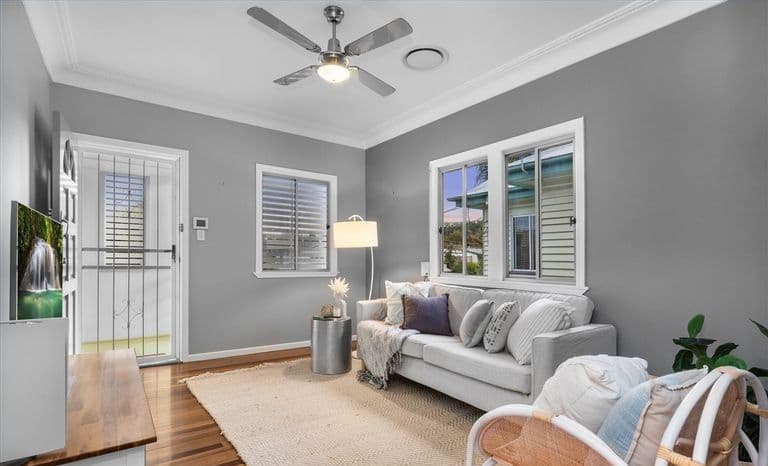 91 Harold Street, Stafford QLD 4053, Stafford - Thumbnail 2