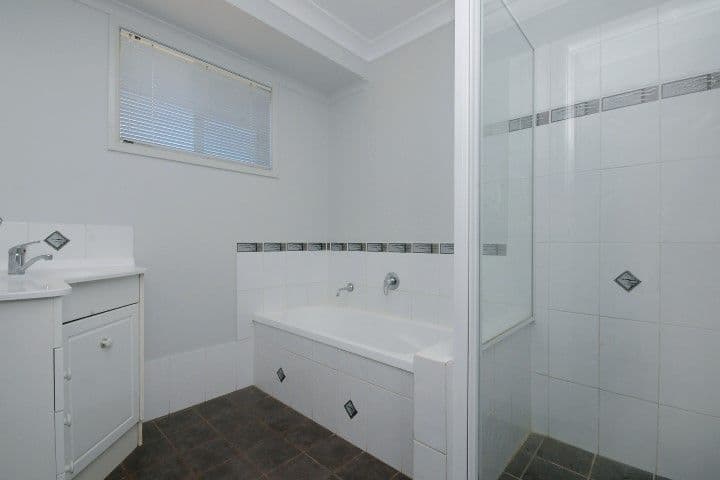 41 Nioka Drive, HIGHFIELDS QLD 4352, Highfields - Thumbnail 8