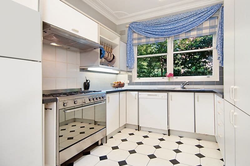 19 Chorley Avenue, CHELTENHAM NSW 2119, Cheltenham - Thumbnail 5