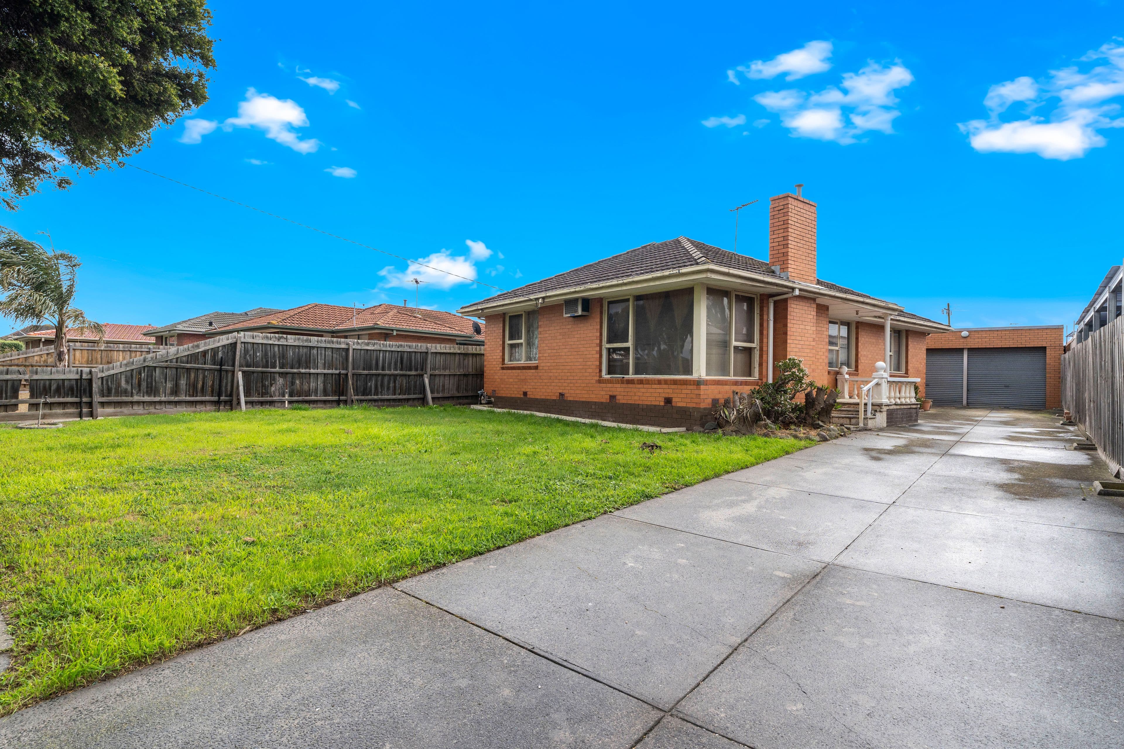 82 Dianne Avenue, Craigieburn VIC 3064, Craigieburn - Thumbnail 3