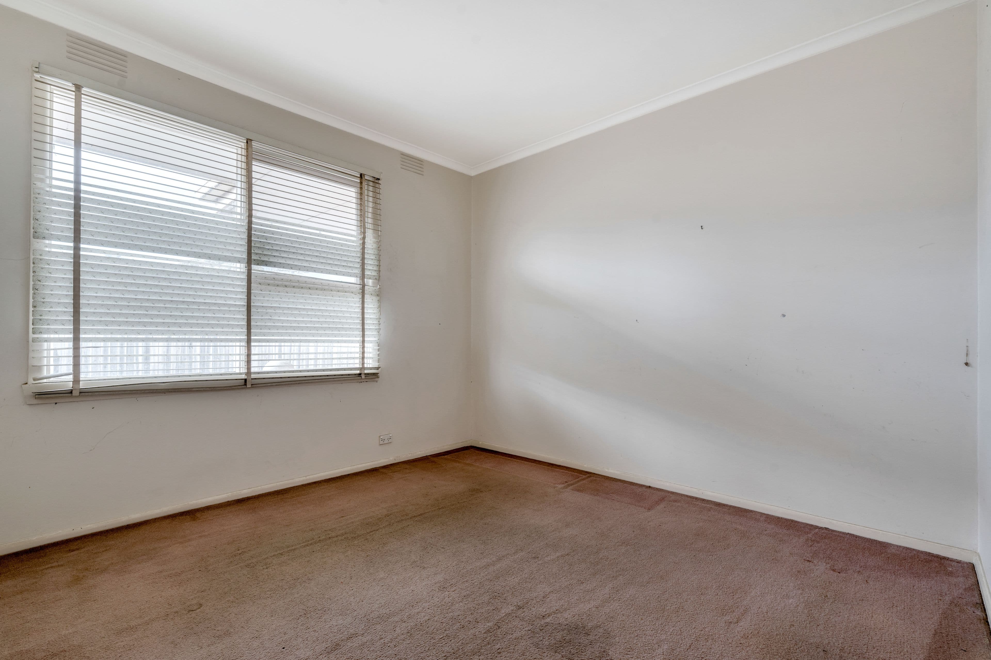 82 Dianne Avenue, Craigieburn VIC 3064, Craigieburn - Thumbnail 6