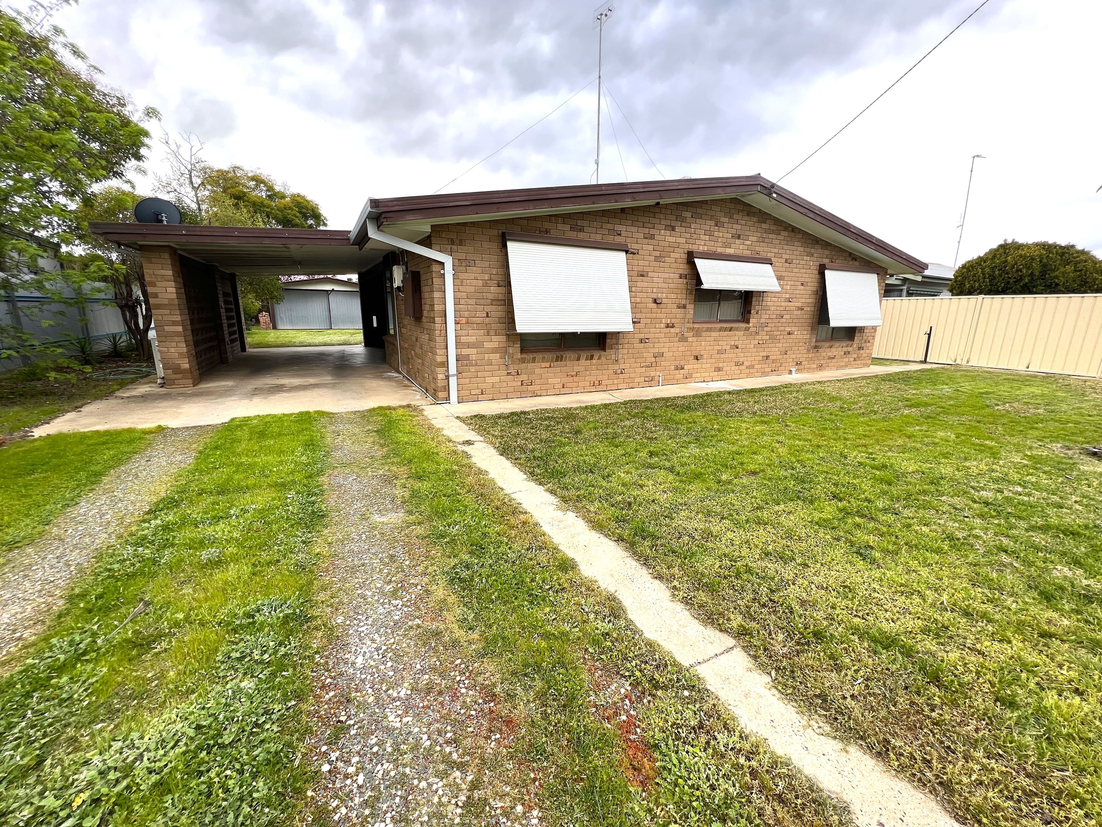 451 Henry Street, Deniliquin NSW 2710, Deniliquin - Image 1