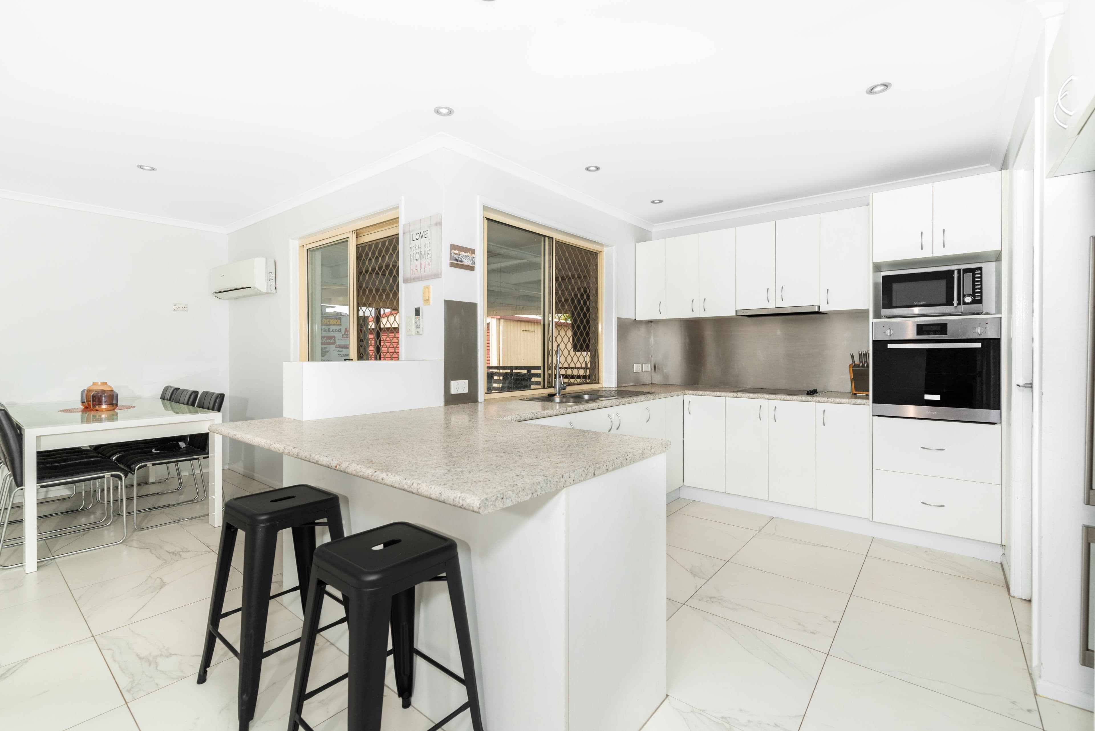 6 Summit Court, Warner QLD 4500, Warner - Thumbnail 2