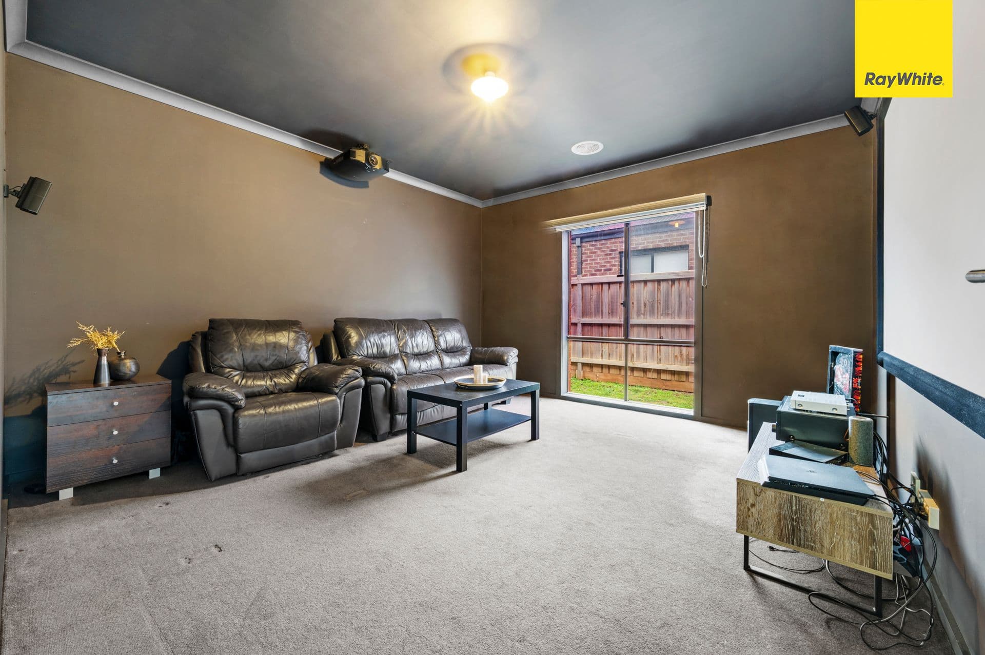 139 St Arnaud Road, Eynesbury VIC 3338, Eynesbury - Thumbnail 2