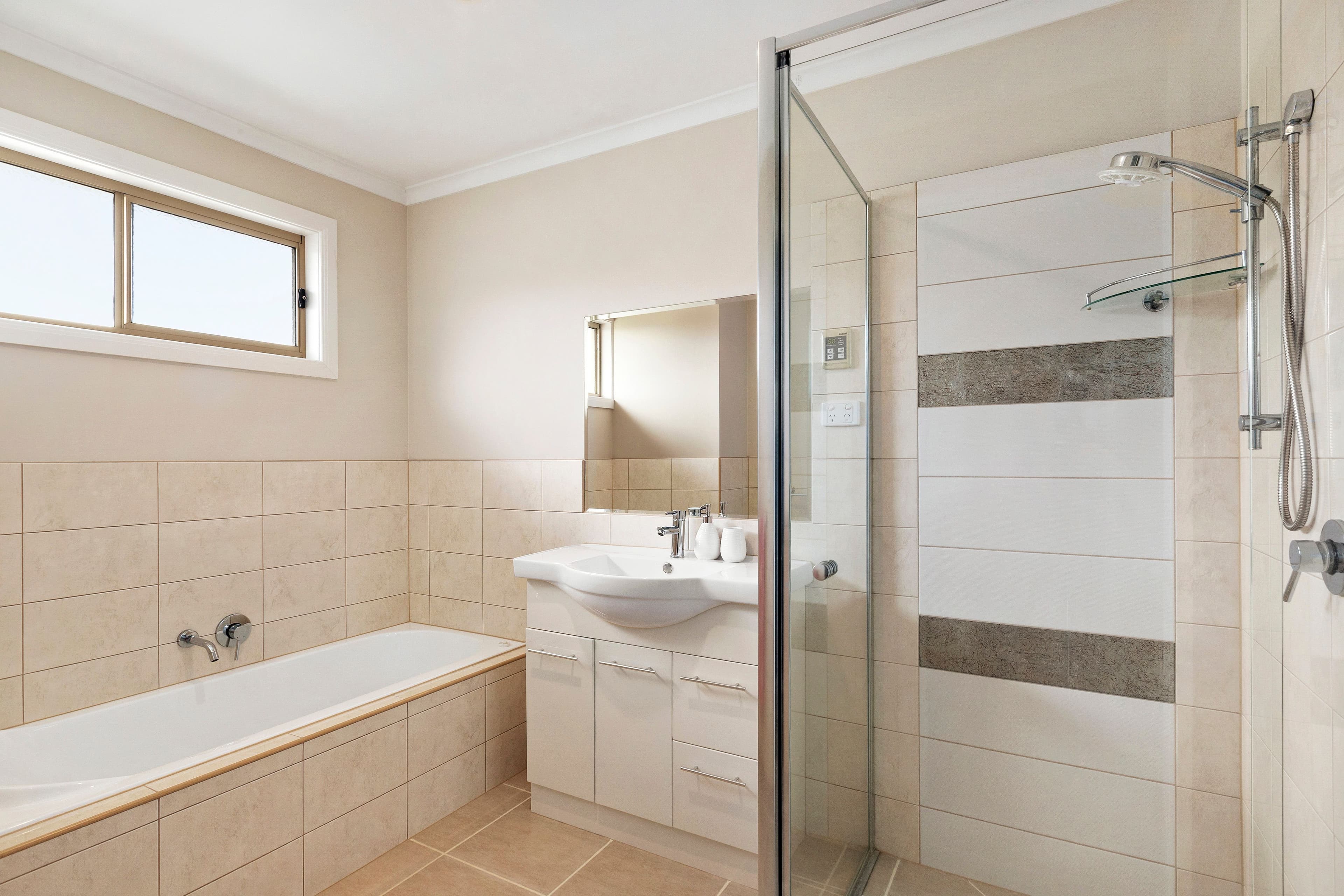 17 Heany Park Road, Rowville VIC 3178, Rowville - Thumbnail 7