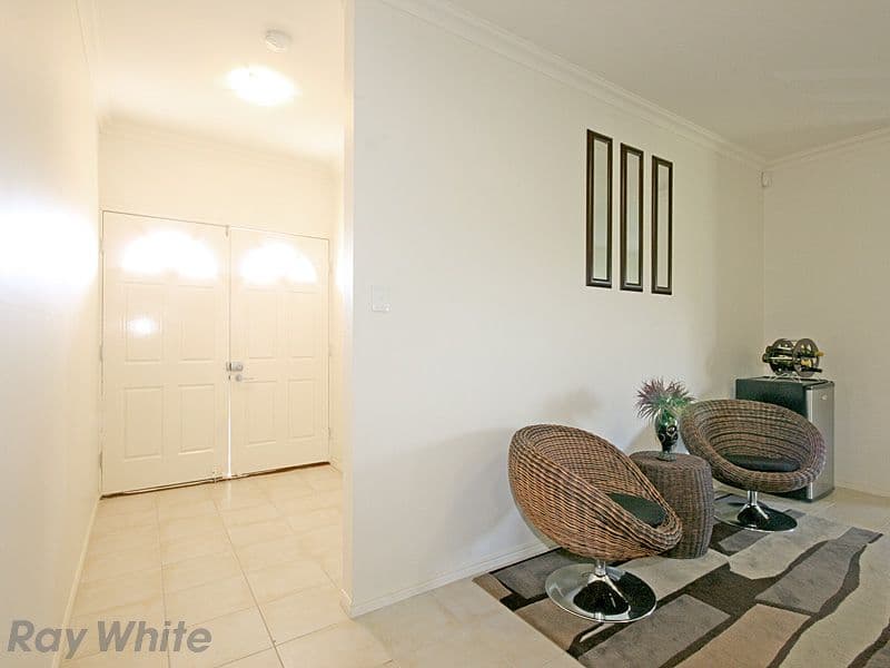 11 Anthony Court, DECEPTION BAY QLD 4508, Deception Bay - Thumbnail 4