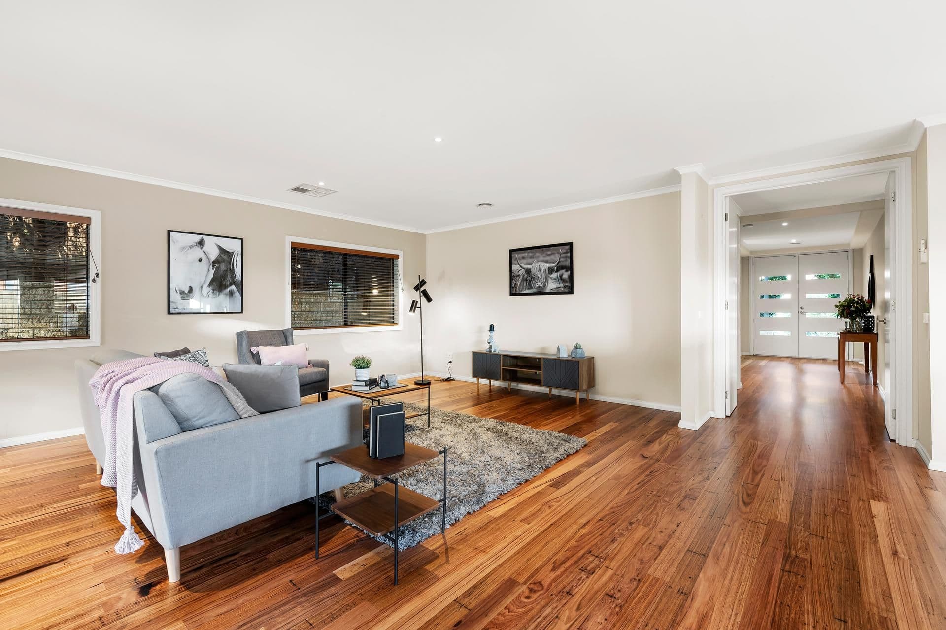 8 Knightsbridge Place, Diamond Creek VIC 3089, Diamond Creek - Thumbnail 2