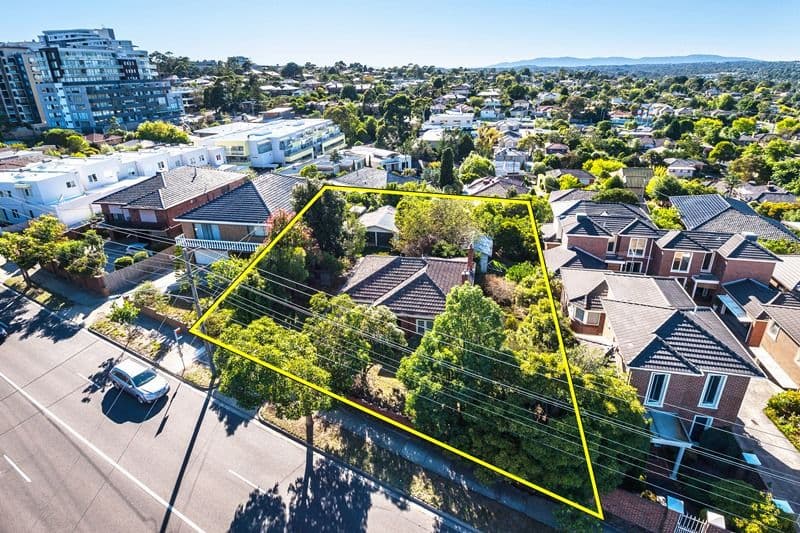 790 Elgar Road, DONCASTER VIC 3108, Doncaster - Thumbnail 2