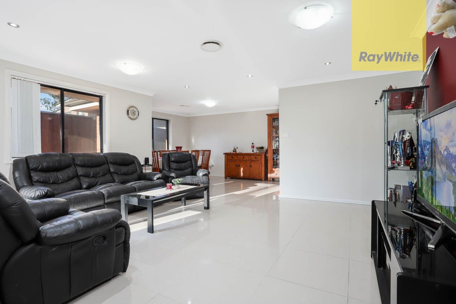 24 Jewelsford Road, Wentworthville NSW 2145, Wentworthville - Thumbnail 2