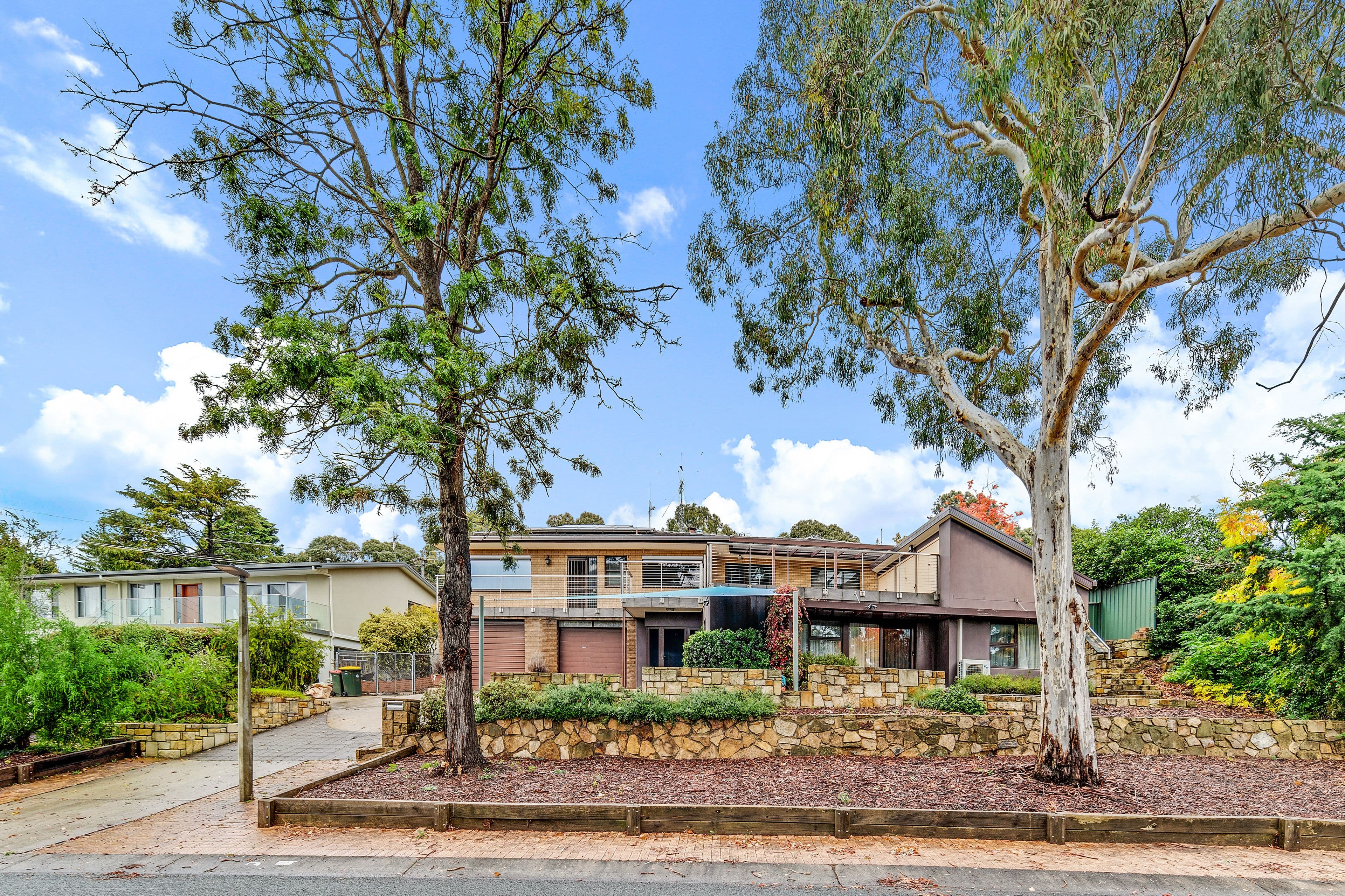133 Hawkesbury Crescent, Farrer ACT 2607, Farrer - Image 1