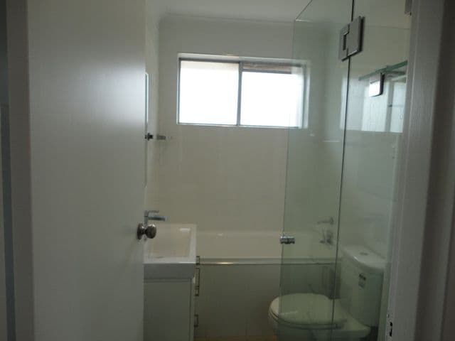 20 Wilga Street, Fairfield NSW 2165, Fairfield - Thumbnail 6