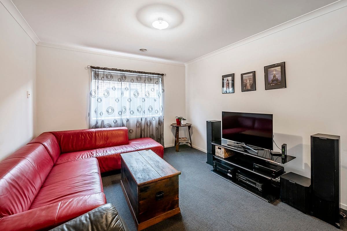 6 Aphrodite Way, Cranbourne West VIC 3977, Cranbourne West - Thumbnail 6