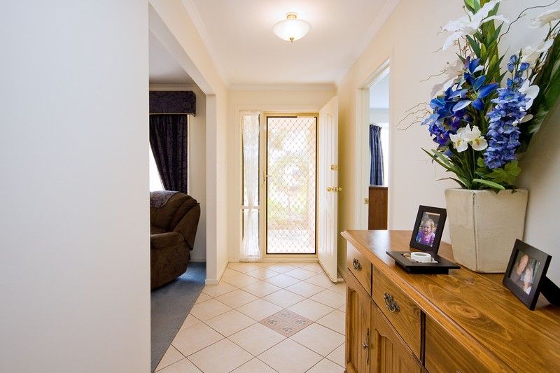4 Trinity Court, ANDREWS FARM SA 5114, Andrews Farm - Thumbnail 2