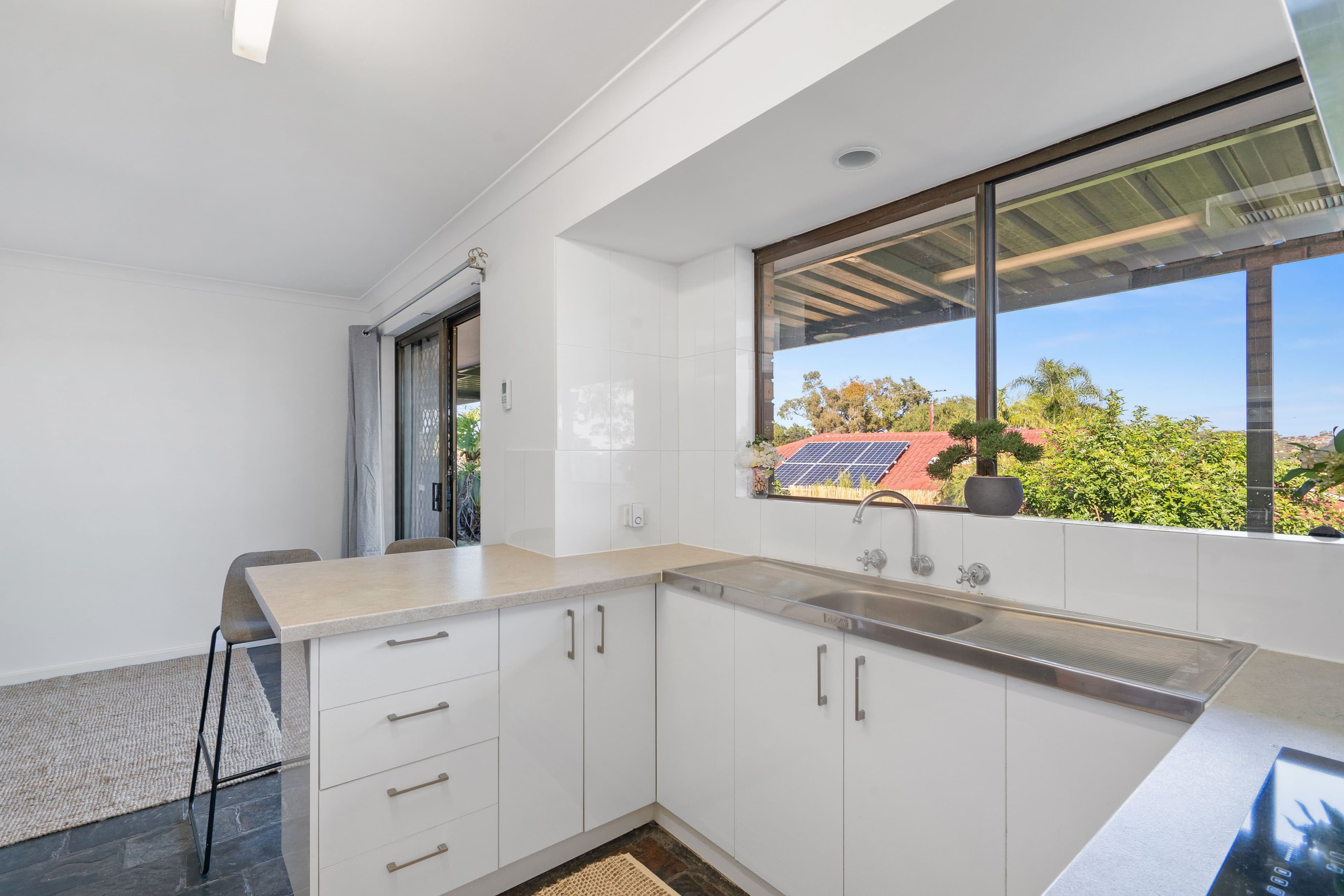 46 Yallambee Crescent, Wanneroo WA 6065, Wanneroo - Thumbnail 4