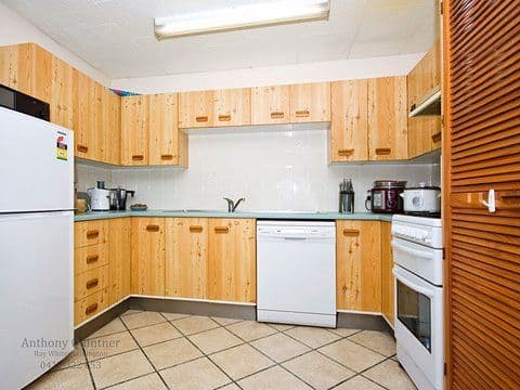 32 Hetherington Street, HERSTON QLD 4006, Herston - Thumbnail 6