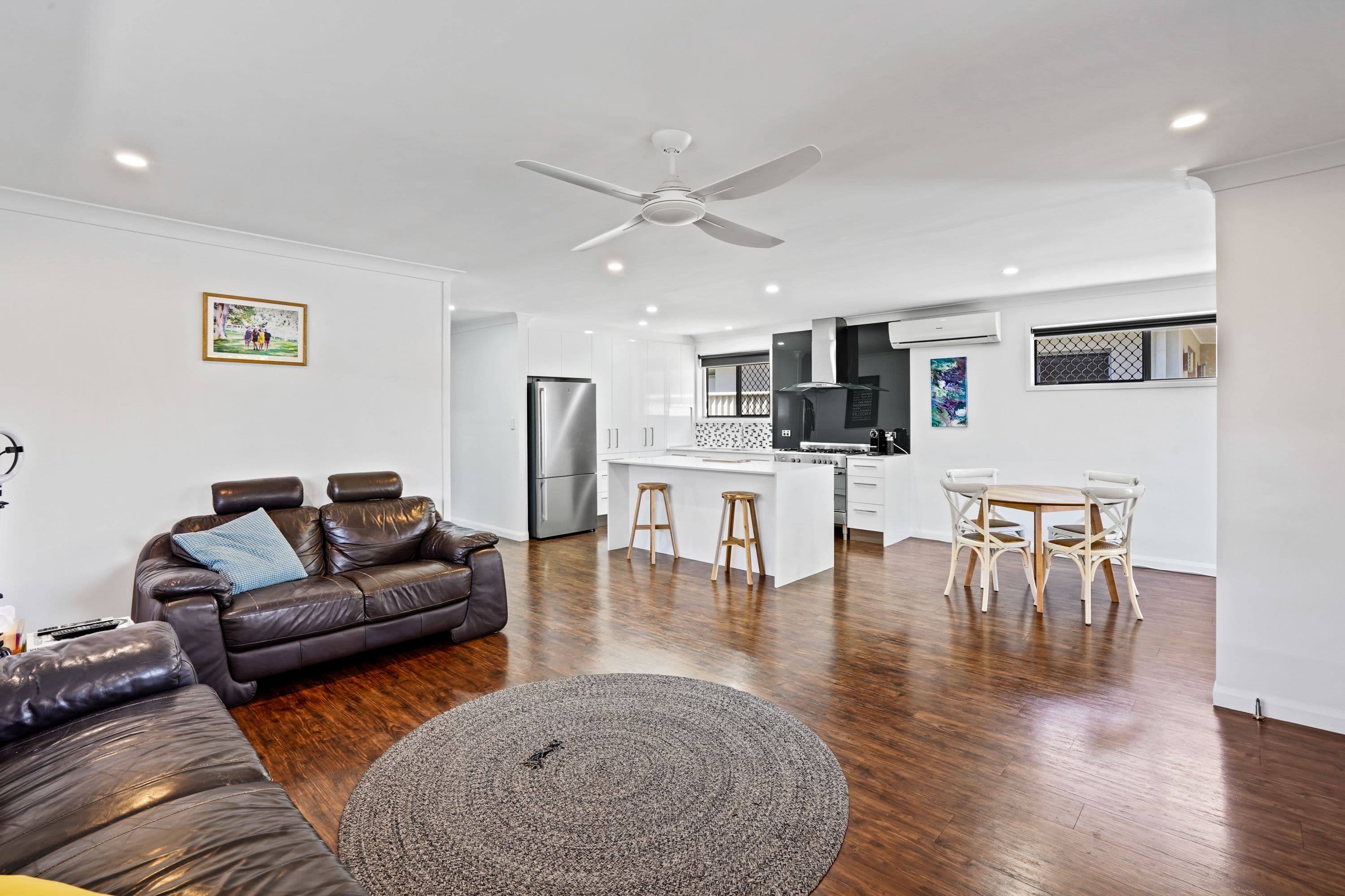 5 Evandale Crescent, Miami QLD 4220, Miami - Thumbnail 6