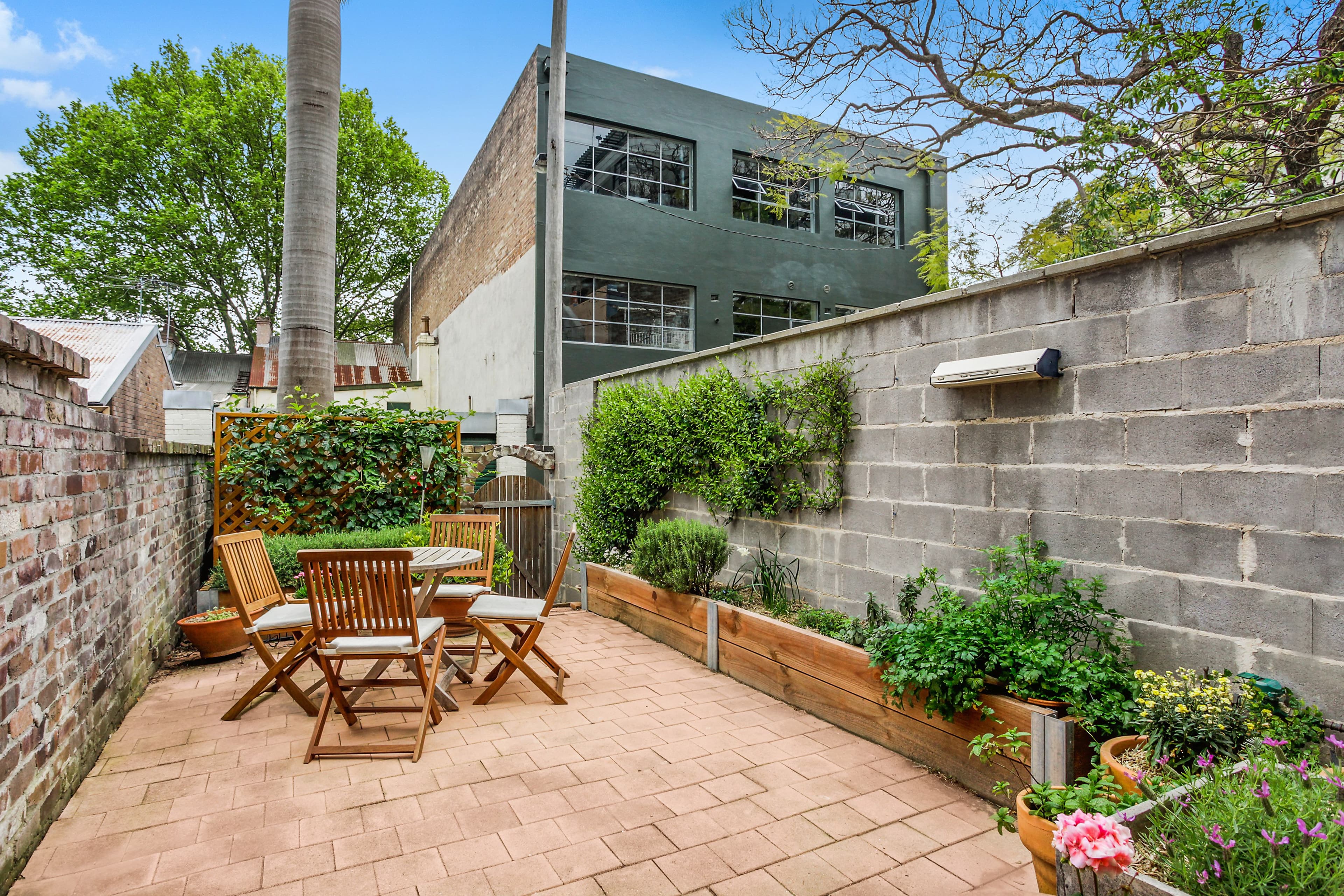 12 Fitzroy Street, Surry Hills - Thumbnail 2