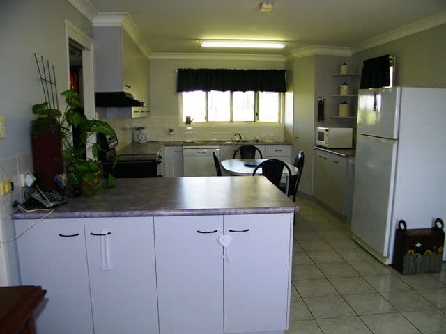 41 Willmotts Road, WARRILL VIEW QLD 4307, Warrill View - Thumbnail 2