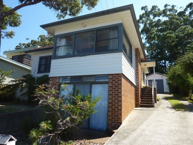 24 Mountain Avenue, WOONONA NSW 2517, Woonona - Image 1