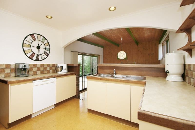 10 The Wallaby Run, CHIRNSIDE PARK VIC 3116, Chirnside Park - Thumbnail 4