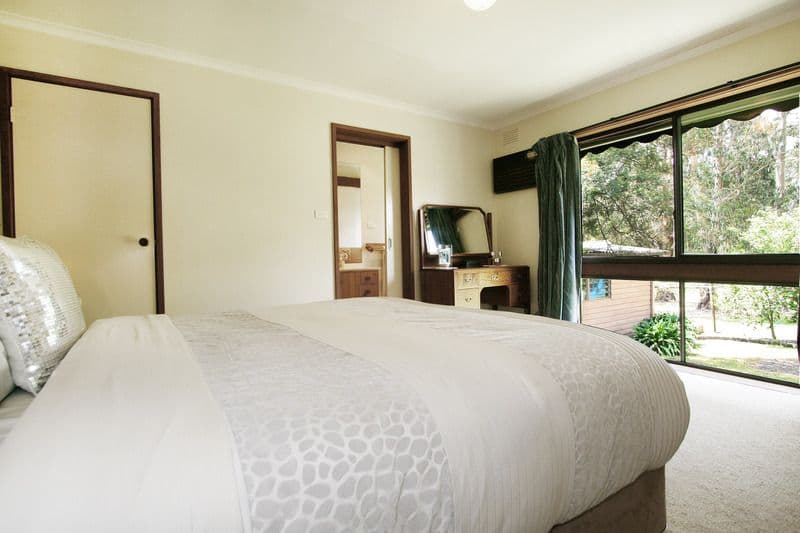10 The Wallaby Run, CHIRNSIDE PARK VIC 3116, Chirnside Park - Thumbnail 6