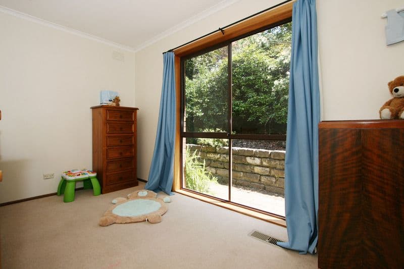 10 The Wallaby Run, CHIRNSIDE PARK VIC 3116, Chirnside Park - Thumbnail 8