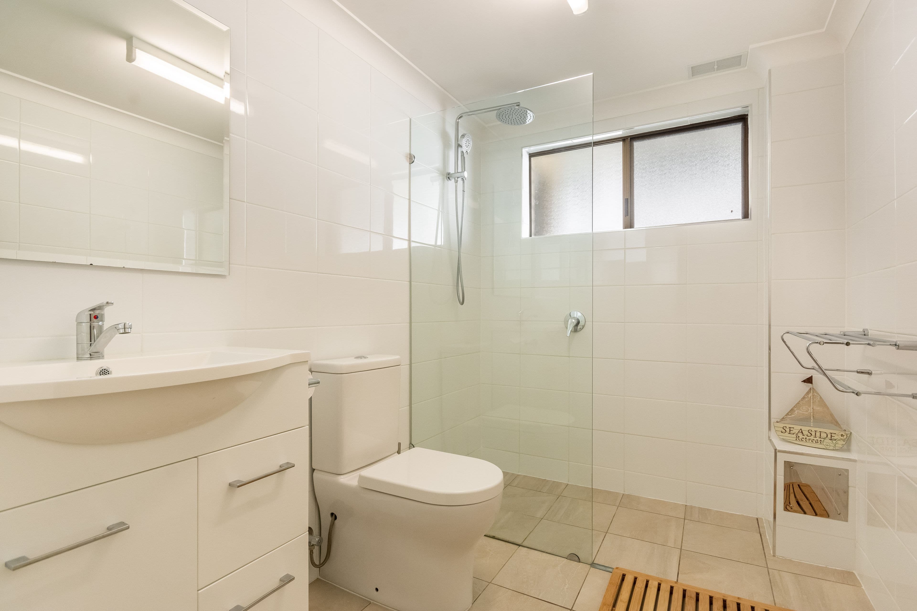22 Clarence Street, Yamba NSW 2464, Yamba - Thumbnail 7
