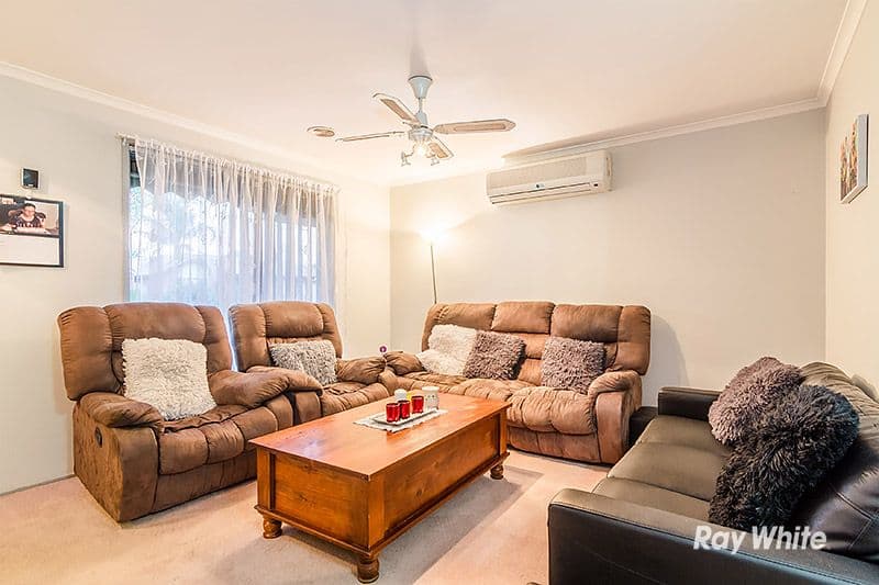 10 Elda Court, Cranbourne North VIC 3977, Cranbourne North - Thumbnail 3